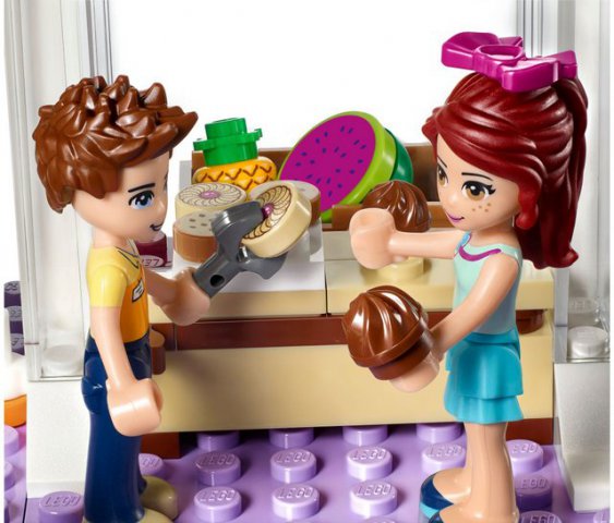 LEGO Supermarket w Heartlake