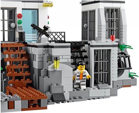 LEGO Więzienna Wyspa