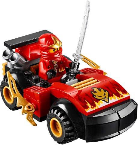 Klocki LEGO Starcie z Wężem