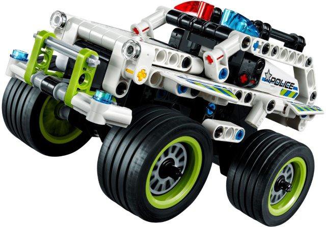 LEGO Wyścigówka Zbiegów