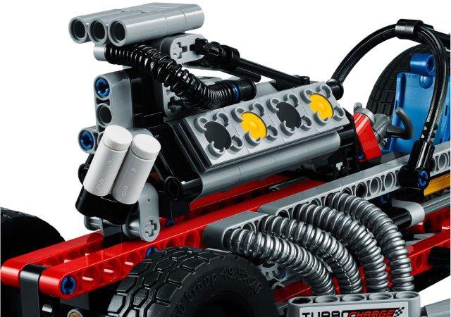 LEGO Dragster