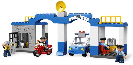 Klocki LEGO Posterunek Policji