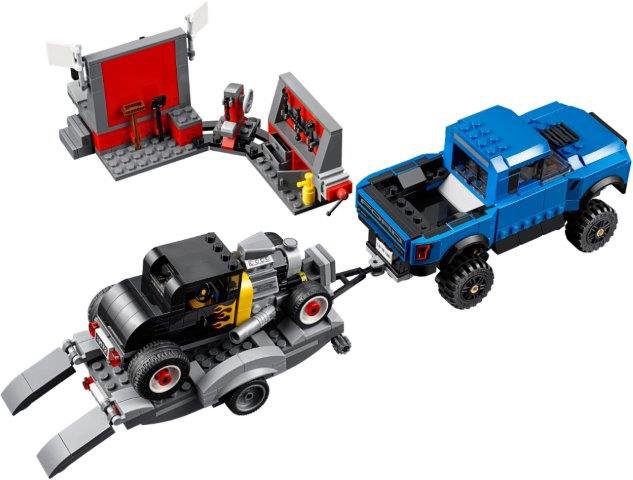 Ford F-150 Raptor i Ford Model A Hot Rod